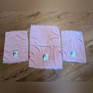 Vintage Pink Christmas Santa Hand Towel Set - 3 100 Percent Cotton Kitchen Decor